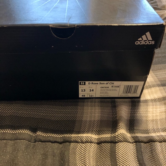 Adidas Rose son of chi - Picture 6 of 8